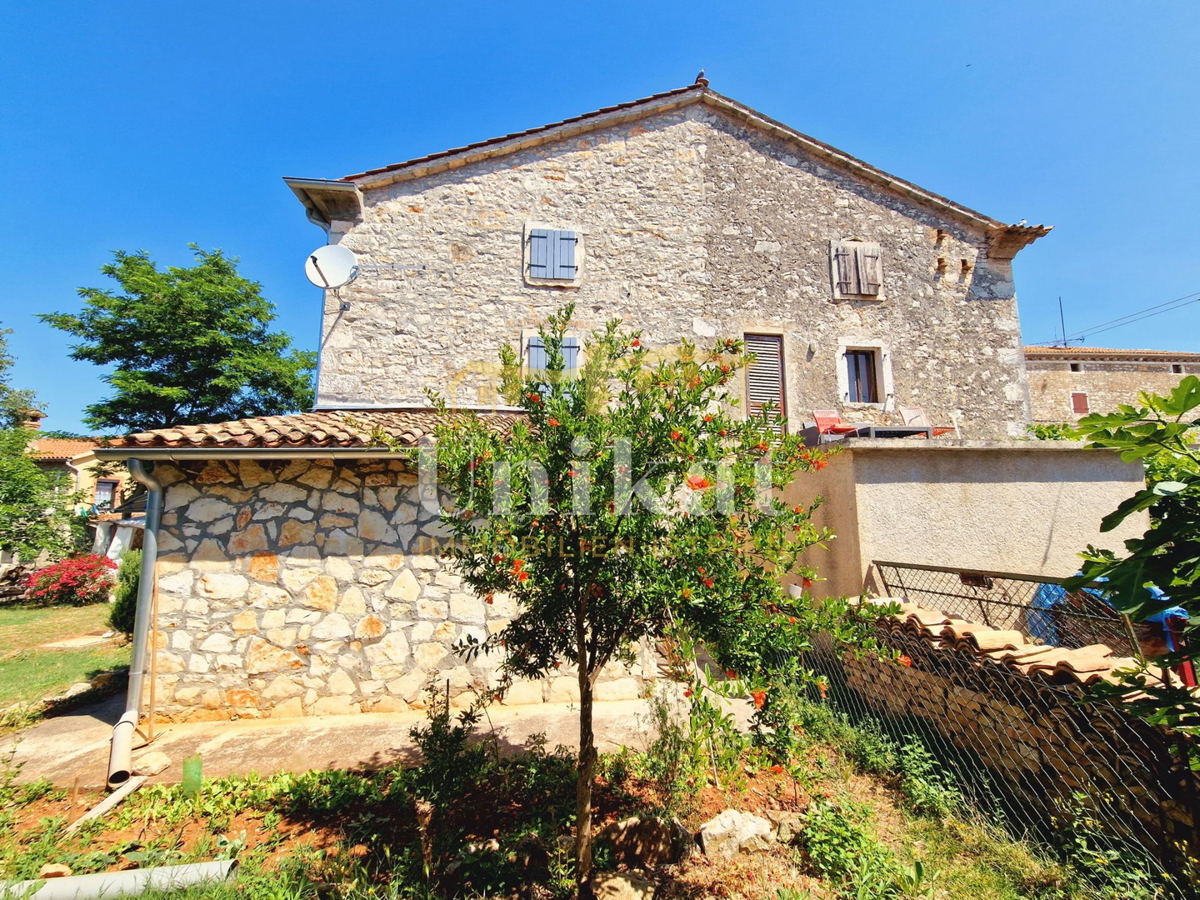 Casa in pietra ristrutturata con vista mare, Poreč
